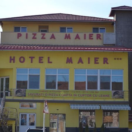 Hotel Maier Hunedoara Eksteriør billede